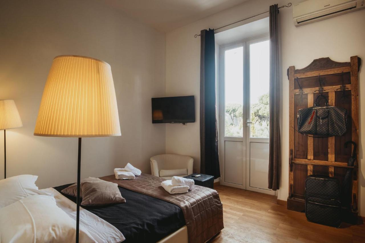 Rhome Colosseum Business Collection Rome Bagian luar foto