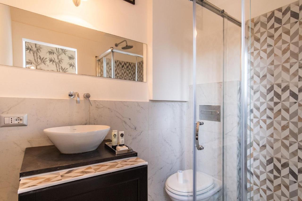 Rhome Colosseum Business Collection Rome Bagian luar foto
