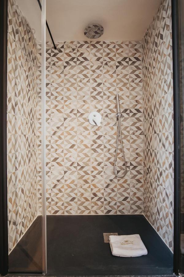 Rhome Colosseum Business Collection Rome Bagian luar foto