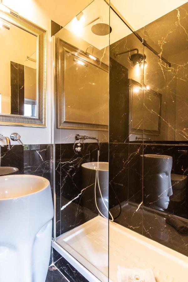 Rhome Colosseum Business Collection Rome Bagian luar foto